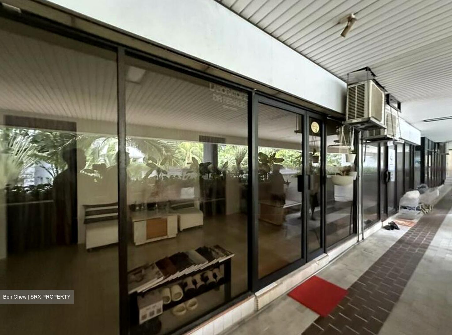Teresa Ville (D4), Retail #451460311